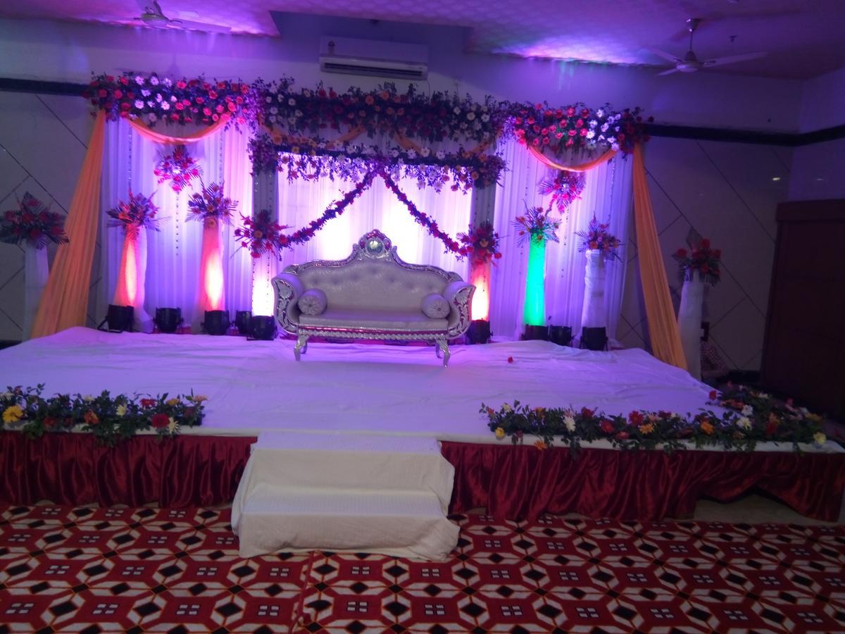 Hotel Basera Brij Bhoomi Vrindavan Exterior photo